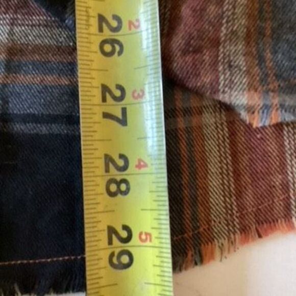 Democracy Women’s Plaid Flannel Shirt Shacket Sz XL Raw Hem Pockets - Picture 7 of 7